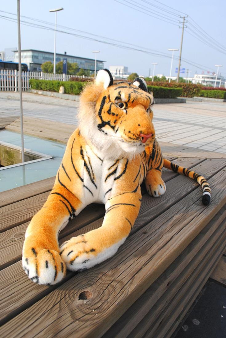 Timo the Tiger™ jättiläistiikeri pehmoleluja