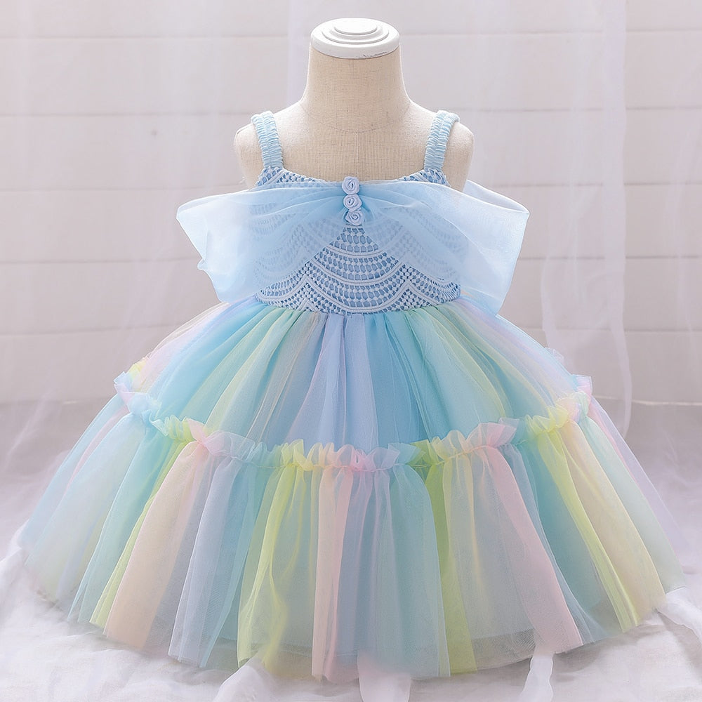 Baby-Prinzessin-Kleid mit blauer Fliege