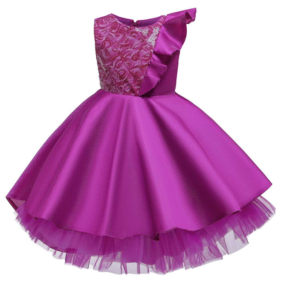 Kinderprinzessin Rose eine Schulter flatternd