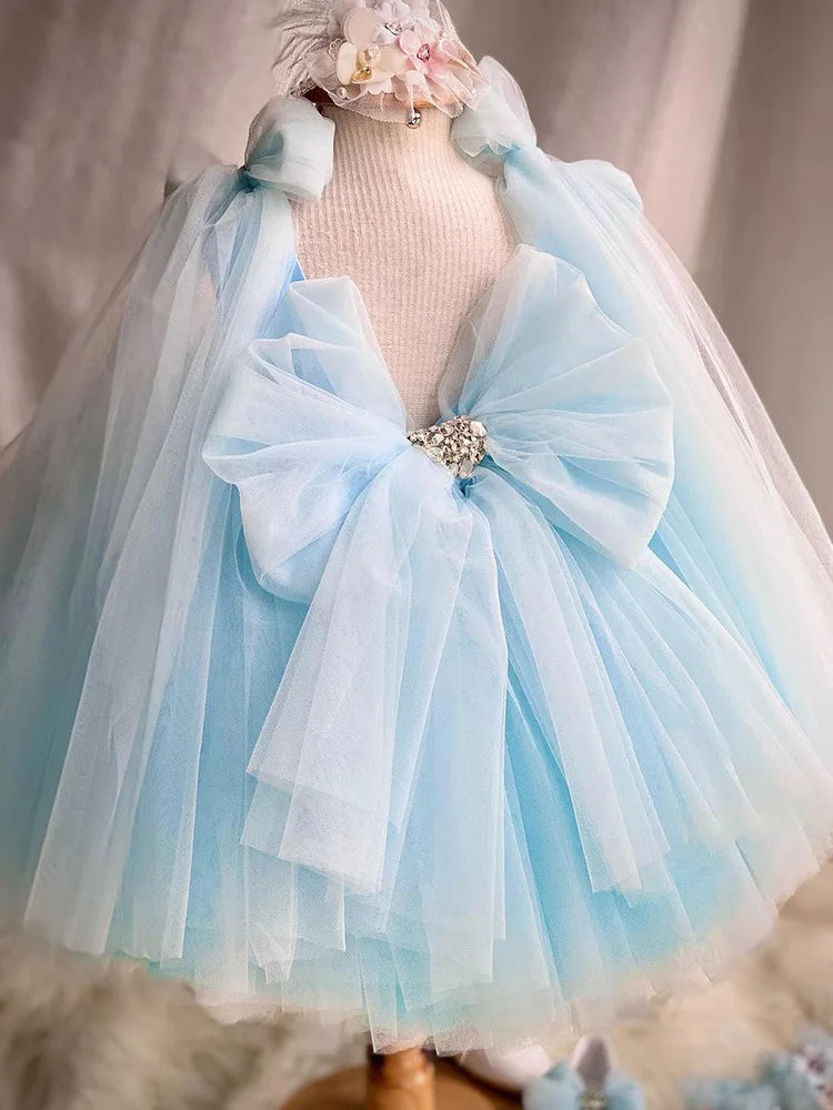 Vestido de niña azul jardín de flores