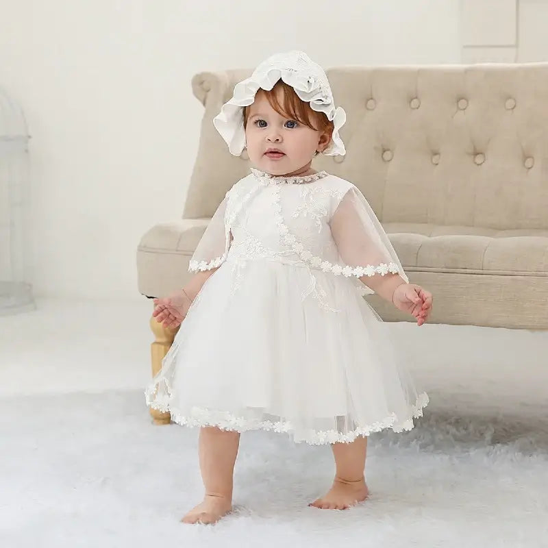 Taufkleid, Baby, Schleier und Spitze