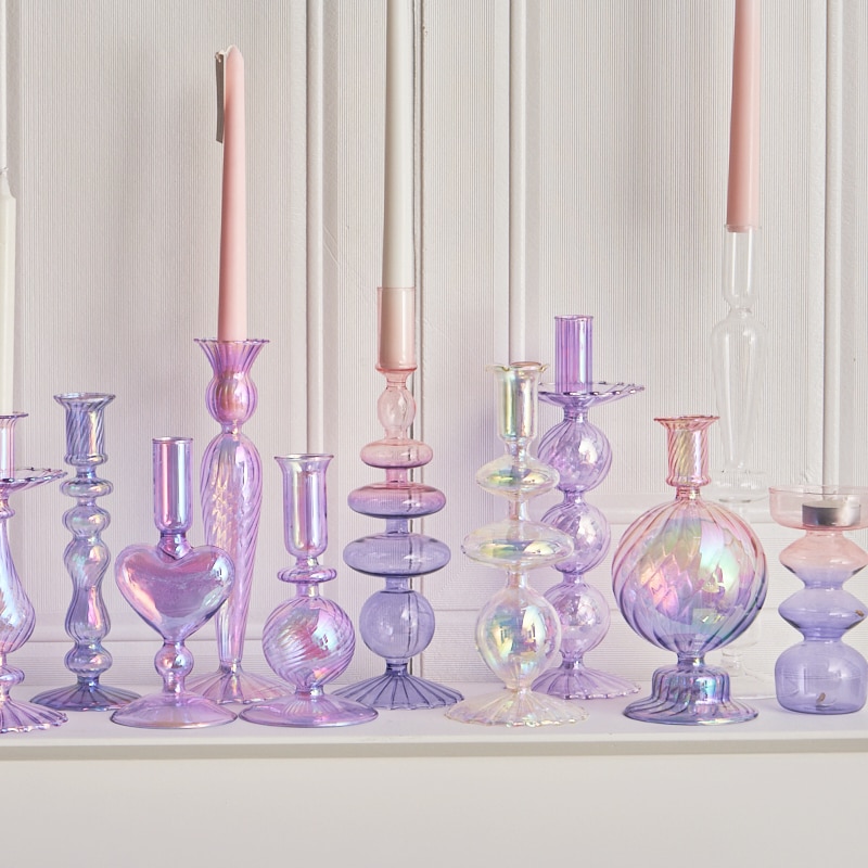 Lilla glassvase som lysestake