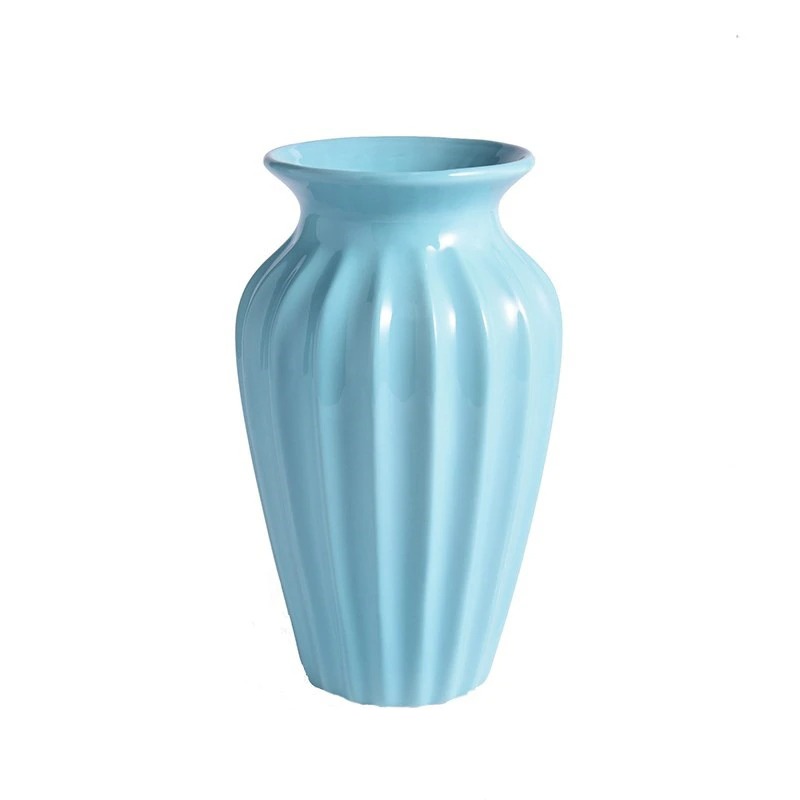 Klassisk keramisk vase