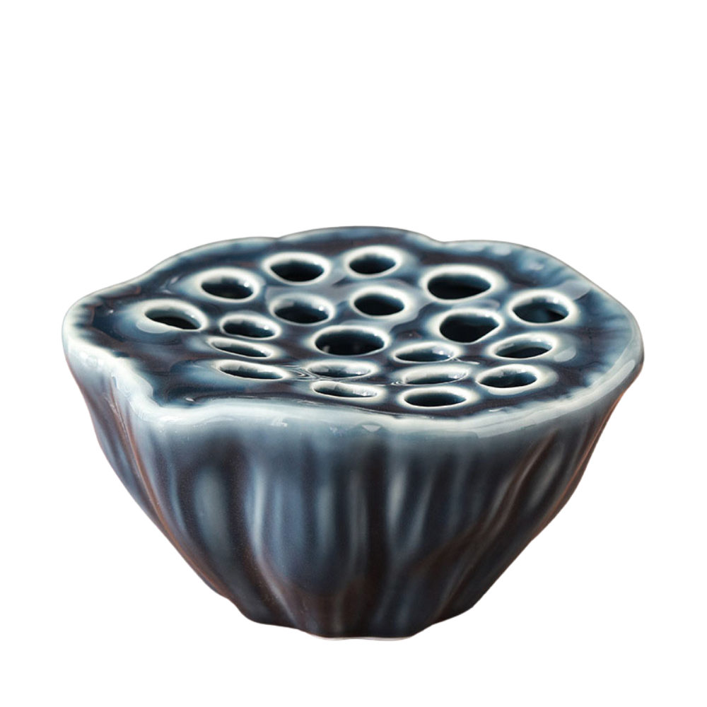 Vaso a conchiglia in ceramica blu