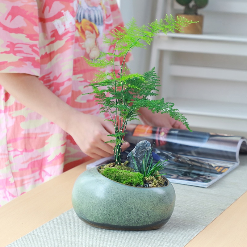 Japansk vase i mineralstil Zen-hage