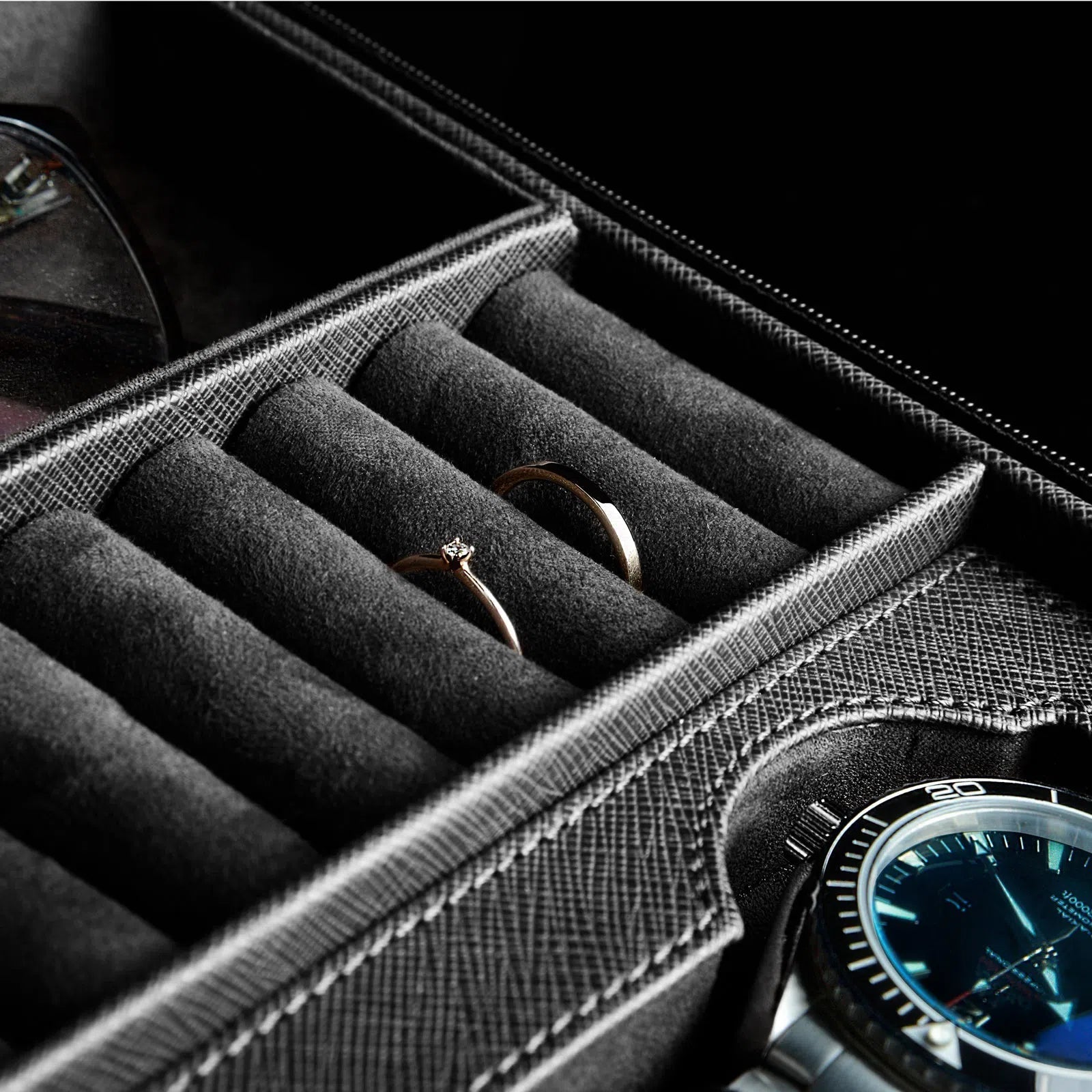 Urkasse - Lifestyle Saffiano Black