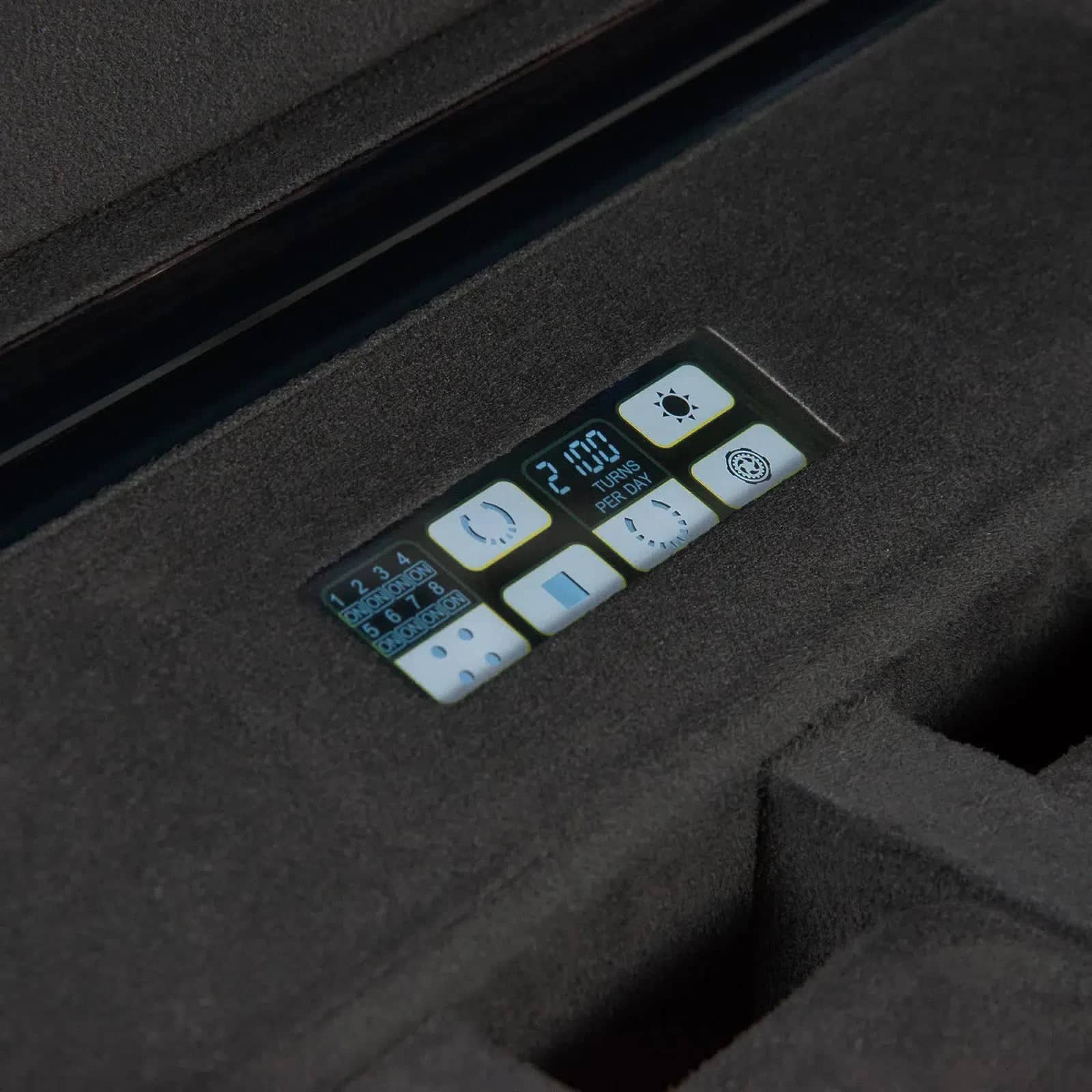 Horlogebeweger - Serie 8 Carbon