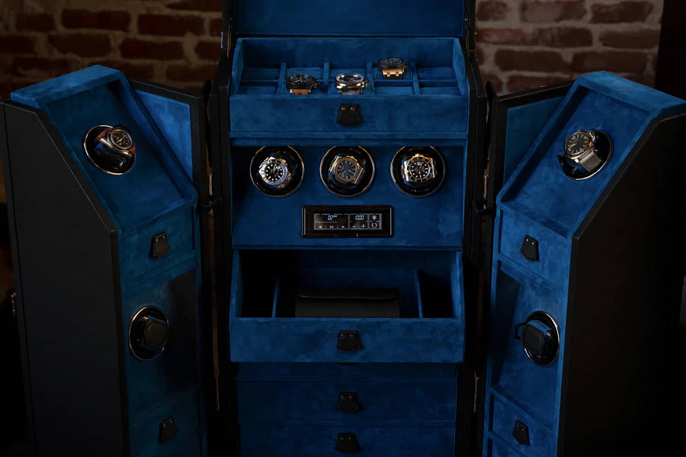 Ureoptrækkeren - Trunk Togo Black and Blue