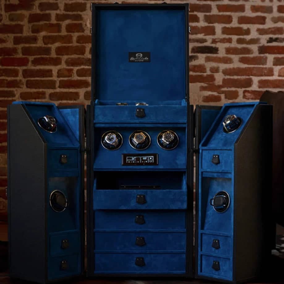 Ureoptrækkeren – Trunk Togo Black and Blue